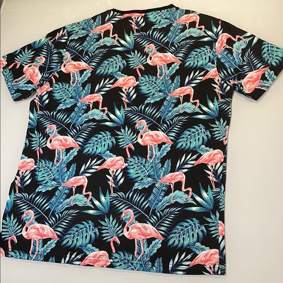 *NEW* Men’s Flamingo Print T-Shirt - Picture 5 of 5